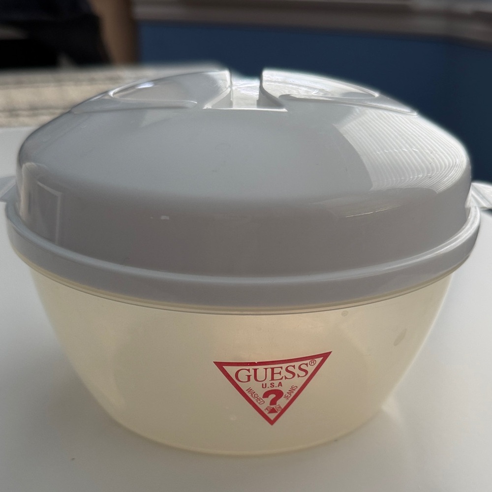 Guess Salad Bowl